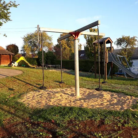 Tatil Evi Eifelferienhaus An Der Kapelle - Kostenlose Sauna, Ofen *